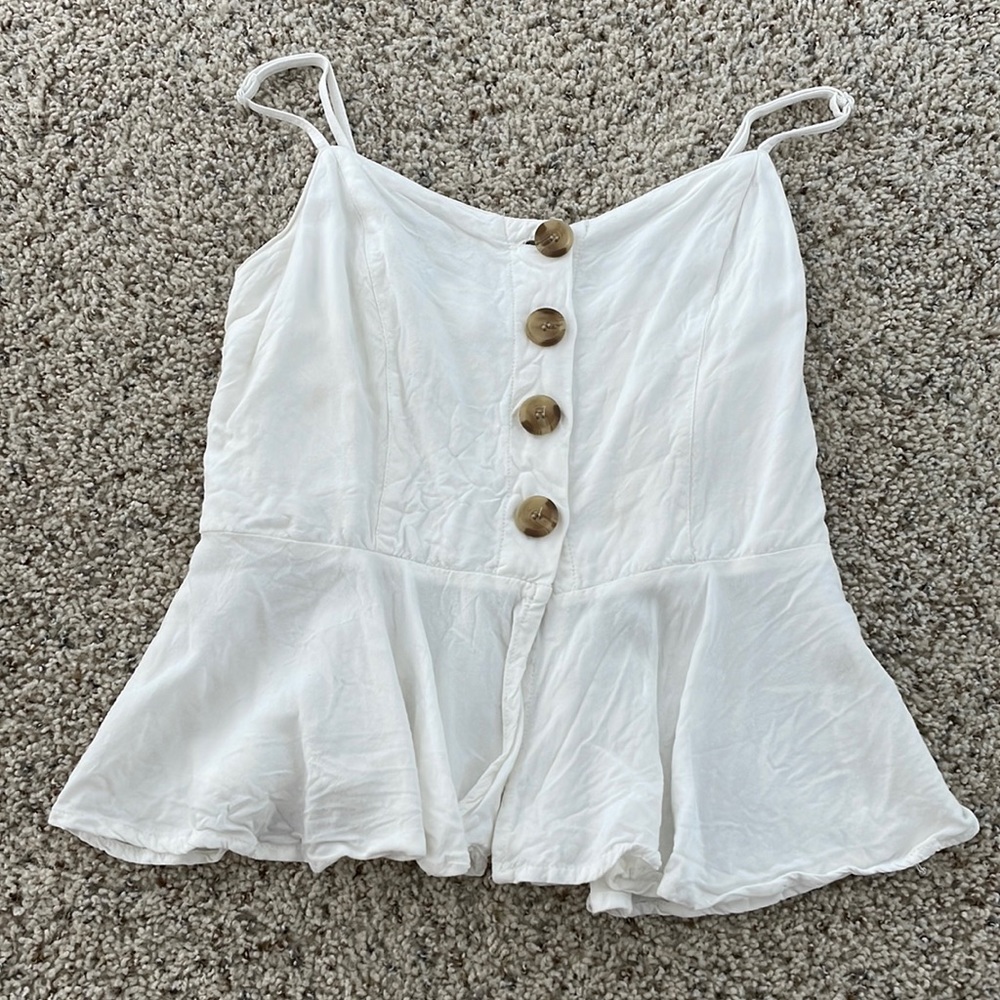 White sleeveless blouse size M